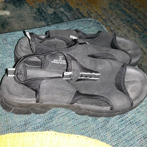 Back stretch sandals - Picture 1 of 2